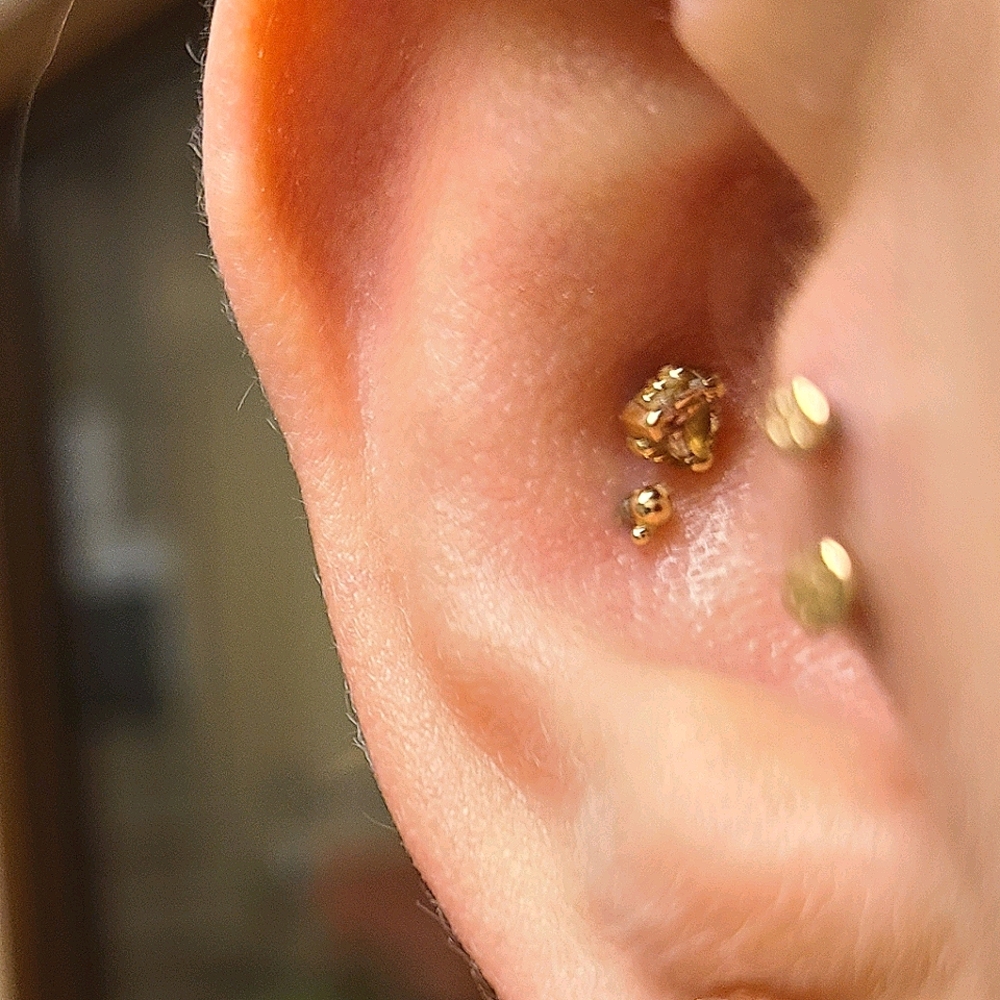 BVLA beaded trillion threadless press fit end